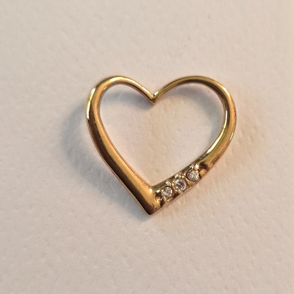 Elegant Gold Heart Pendant Without Stamp